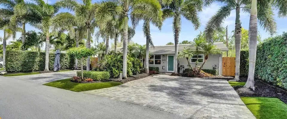 Wilton Manors duplex for sale