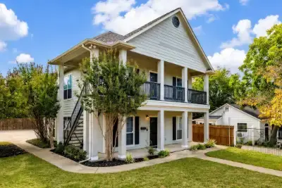 Duplex in Fort Worth, TX