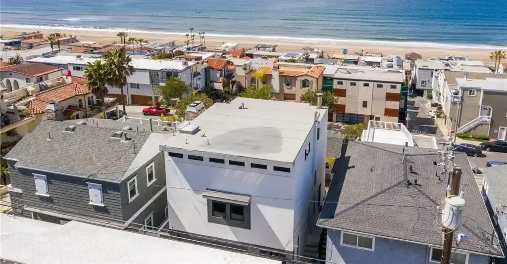 Multi-Family homes by the beach in LA's South Bay