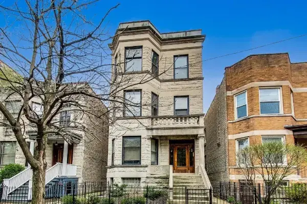 Chicago 3-flat multi-family home